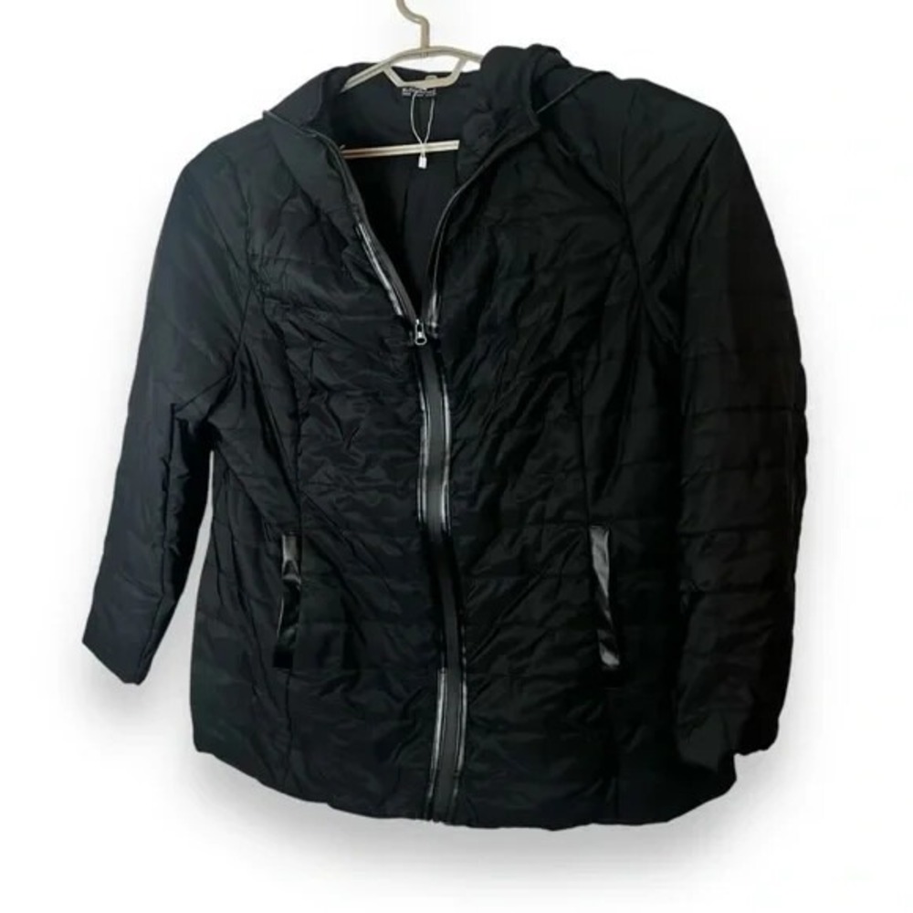 Bloomchic Black Hooded Quilted Coat Size 18 20 NWOT